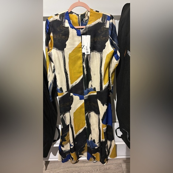 Brand new Zara Abstract Print Midi Dress, Small ! - Picture 8 of 9